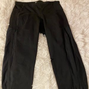 old navy active cropped leggings
